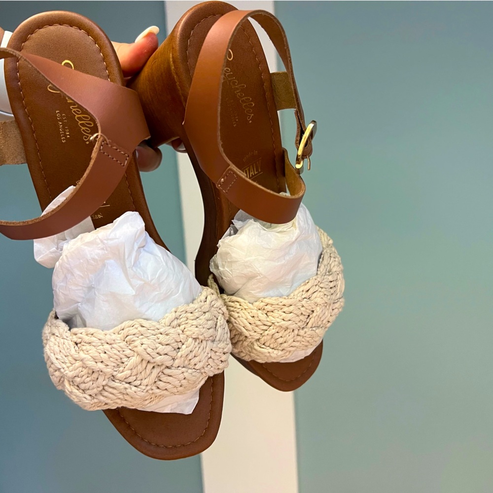 NEW Seychelles jump for joy wood white and brown sandals block heel $119